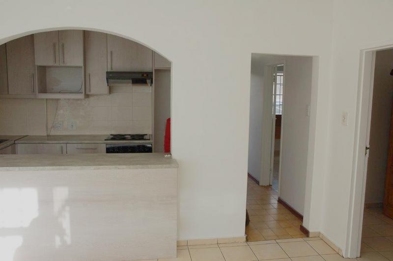 To Let 2 Bedroom Property for Rent in Zonnebloem Western Cape